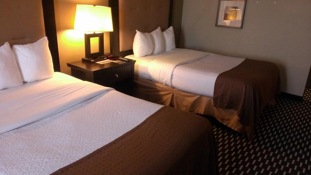 Hartford Hotel & Conference Center East Hartford Room photo